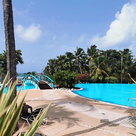 Appart T3 Village Vacances Sainte-Anne Courcelles エクステリア 写真