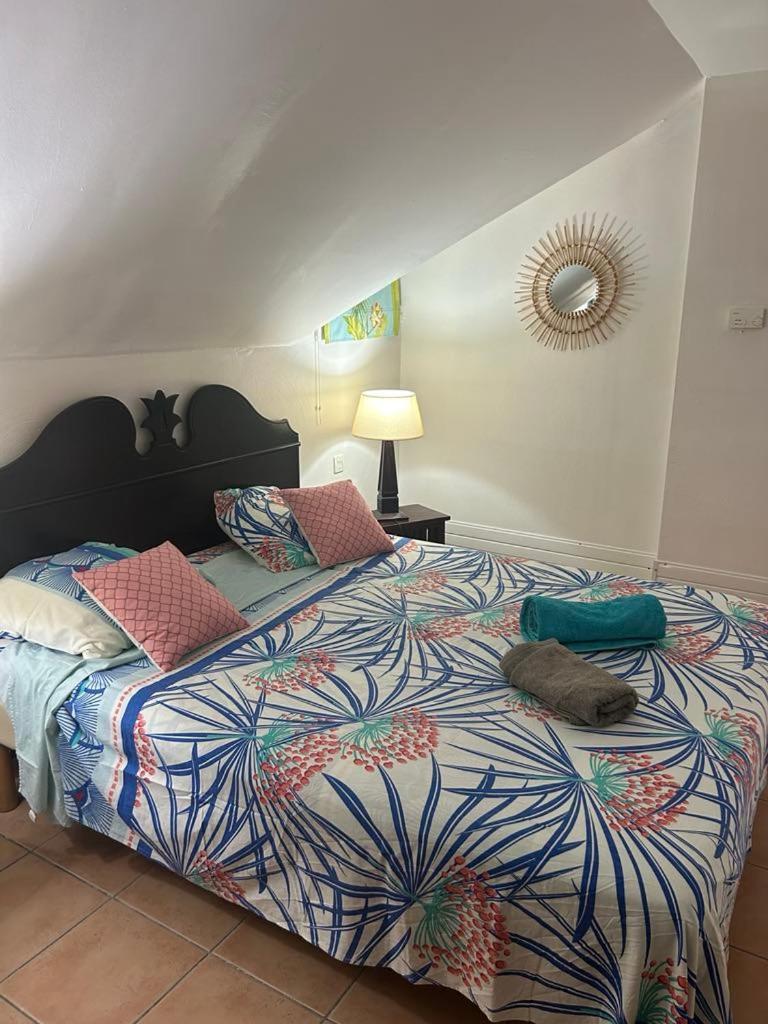 Appart T3 Village Vacances Sainte-Anne Courcelles エクステリア 写真